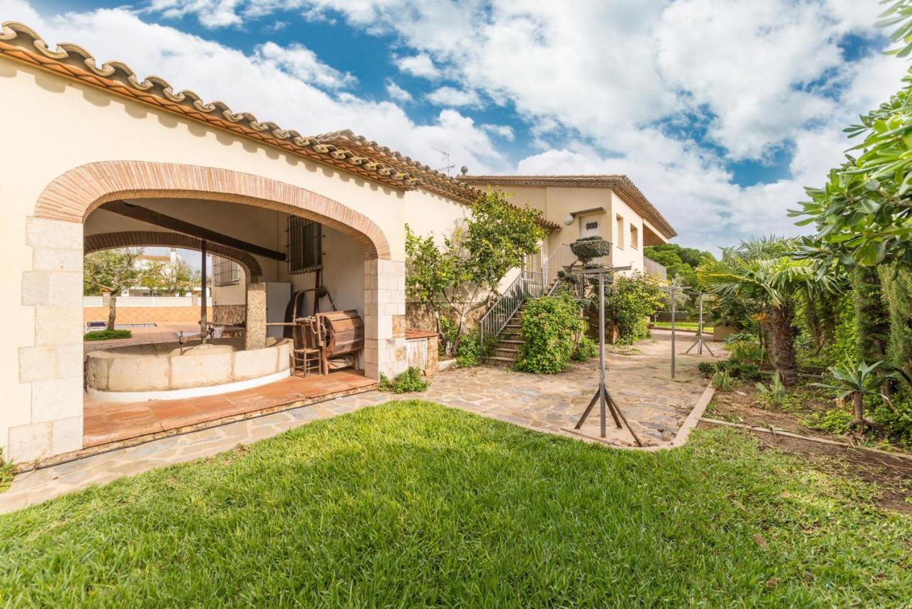 Villa Nuria L' Escala Kültér fotó